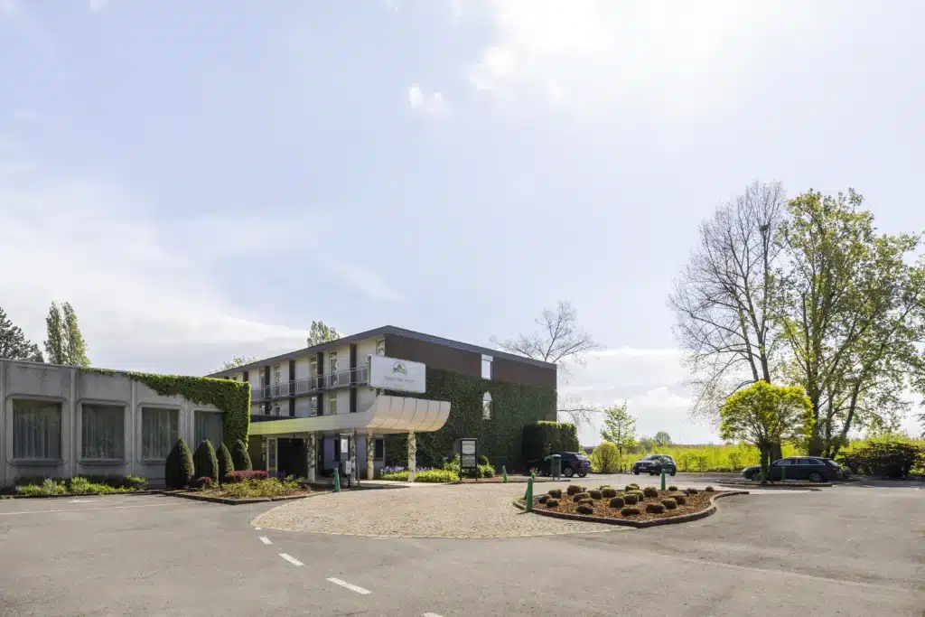 Vooringang van het Green Park Hotel Brugge